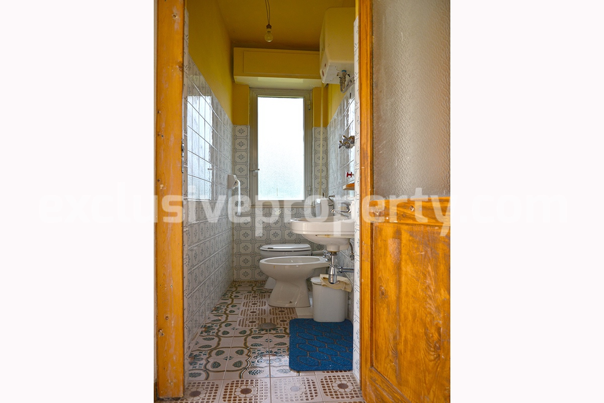 Stone house with views of the hills and mountains for sale in Pescara 17