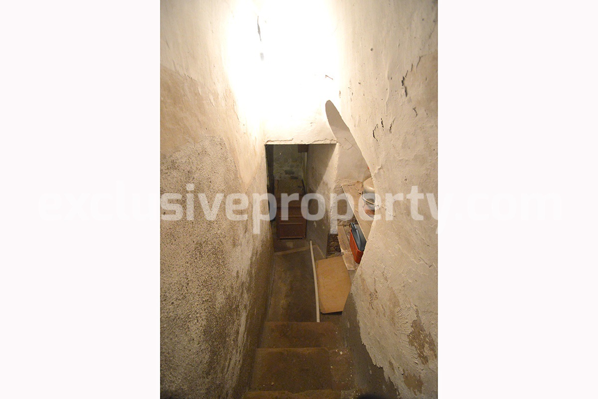 Spacious and characteristic house for sale in Molise - Italy 22