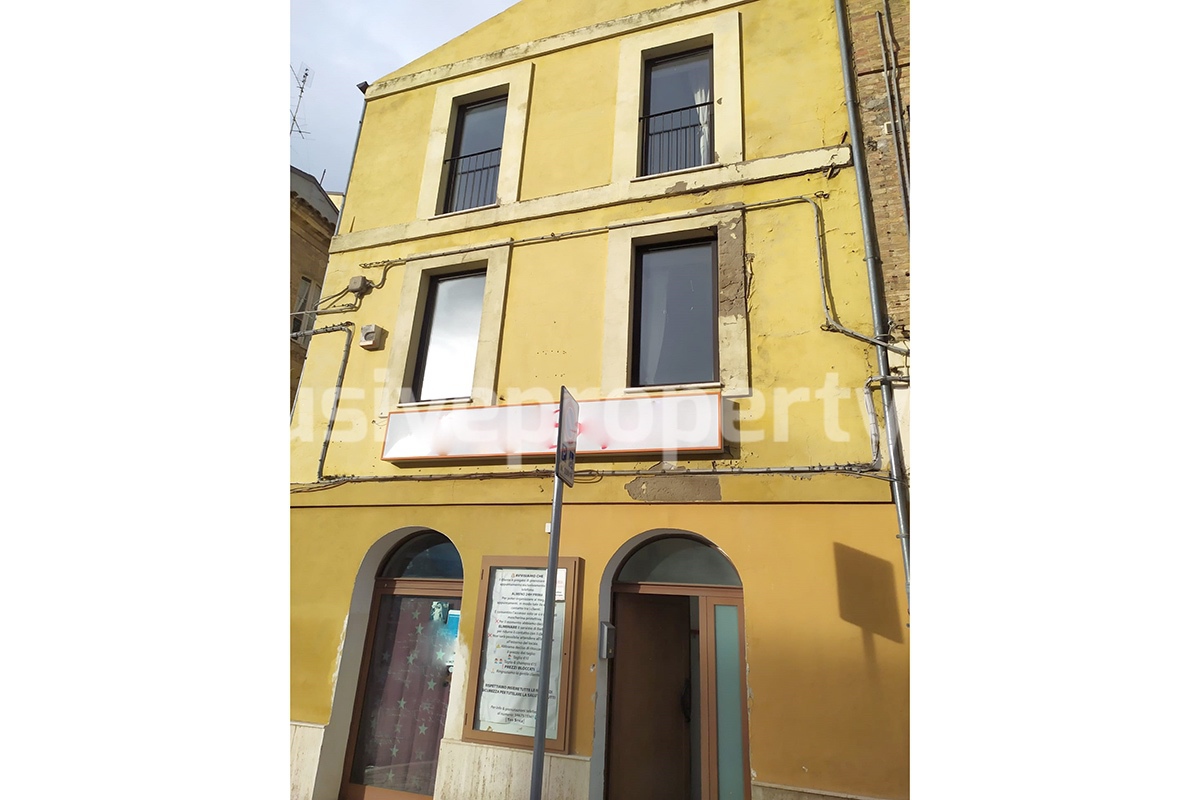Bright house walking distance from the historic center of Vasto