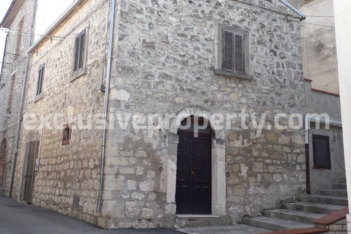 Character stone house with terrace for sale in Mafalda - Molise Region