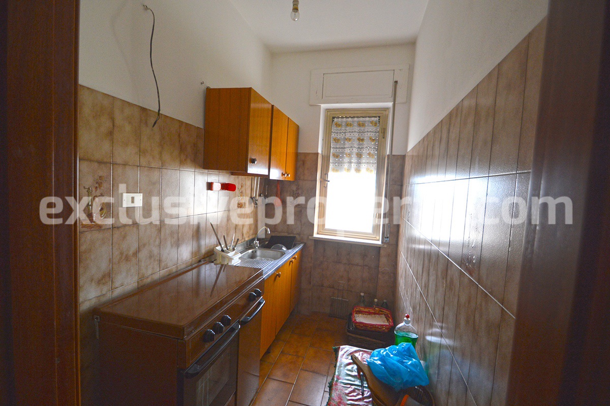 House for sale on the hills of Atessa with garage and land - Abruzzo 14