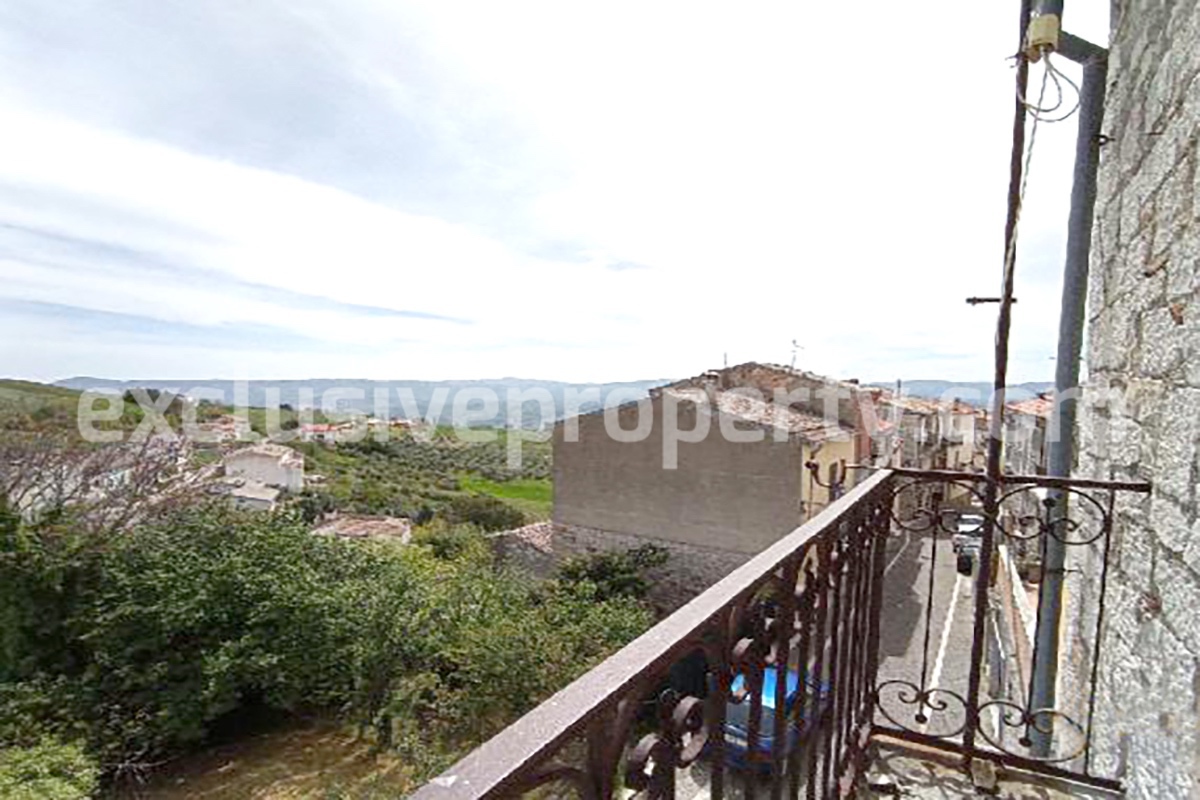 Cheap character town house for sale in Molise - Italy 23