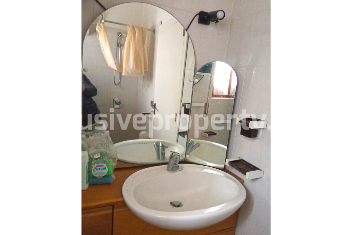 Cheap character town house for sale in Molise - Italy 19