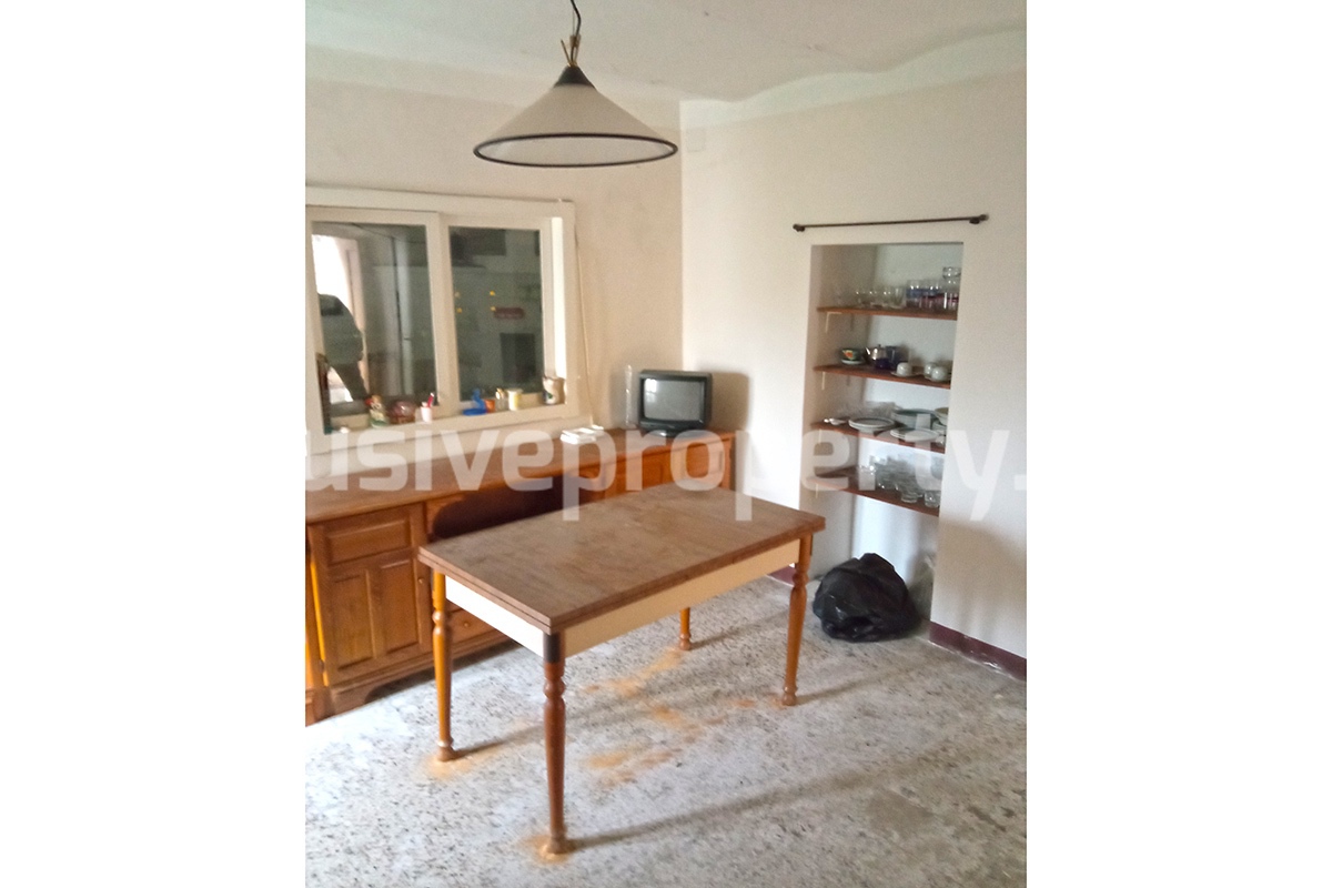 Cheap character town house for sale in Molise - Italy 10