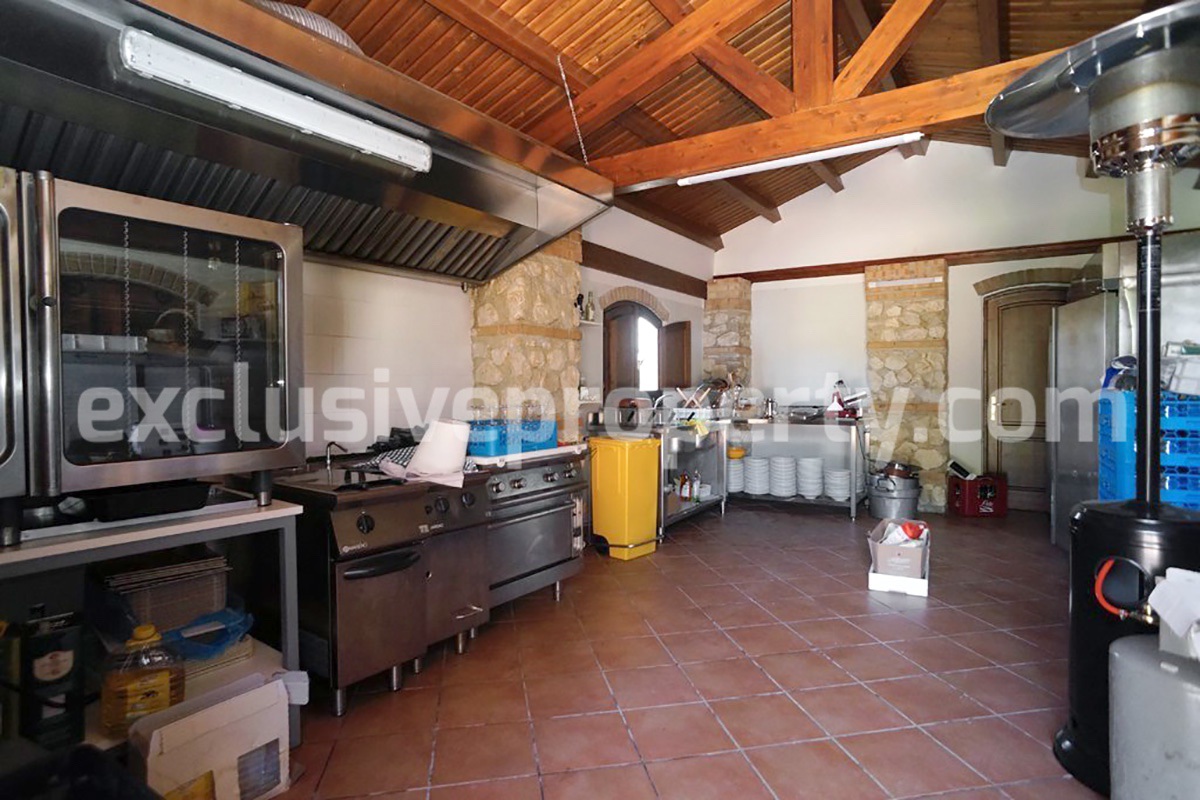 Old stone farmhouse from the early 1800s completely renovated for sale in Molise 30