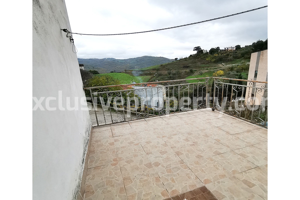 Stone house with terrace for sale in Lucito - Molise Region 32