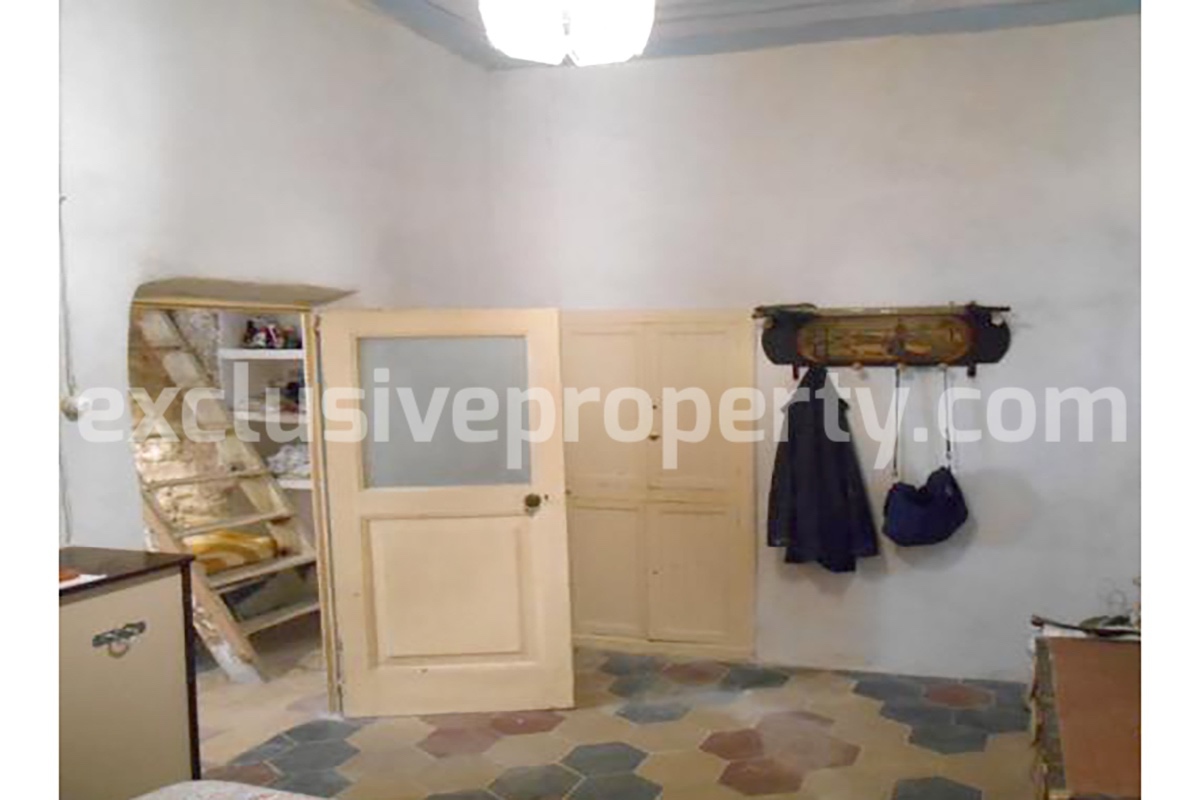 Characteristic property close to all village services for sale in Mafalda - Molise 6
