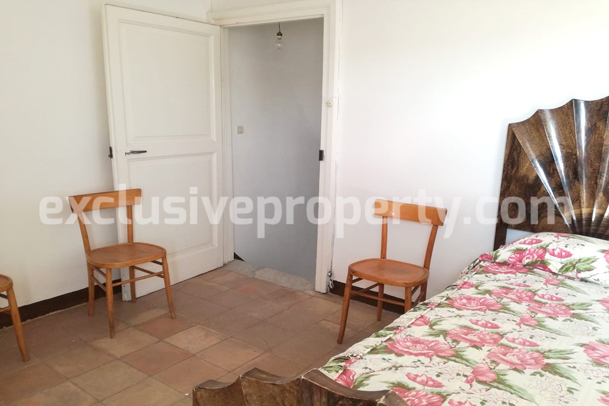 Two independent houses that can be joined together for sale in Molise 20
