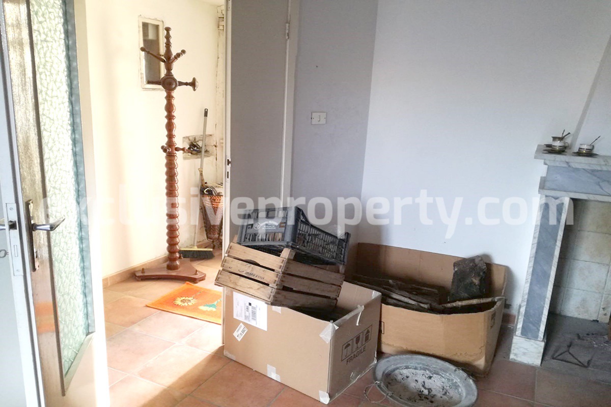 Two independent houses that can be joined together for sale in Molise 12