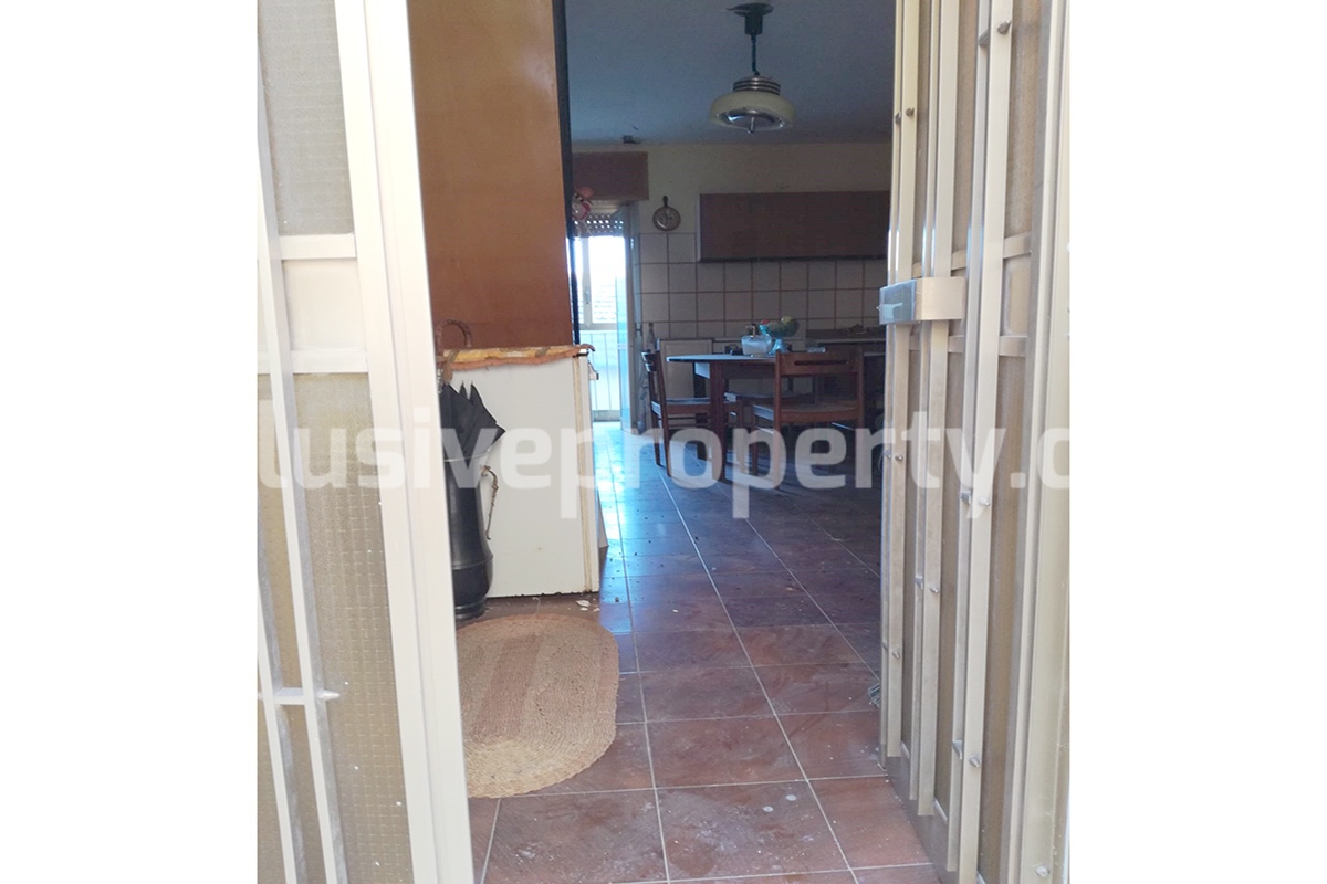 Two independent houses that can be joined together for sale in Molise 45