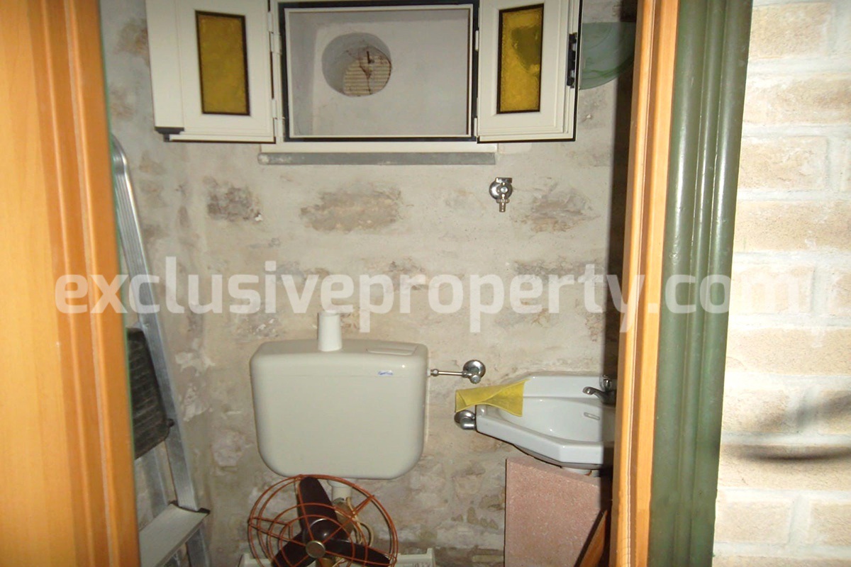 Renovated ancient style house for sale in Abruzzo - Italy 16