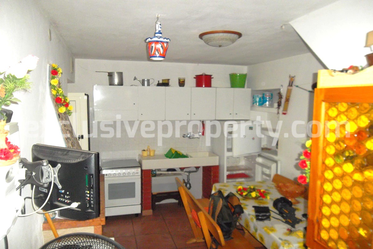 Renovated ancient style house for sale in Abruzzo - Italy 7