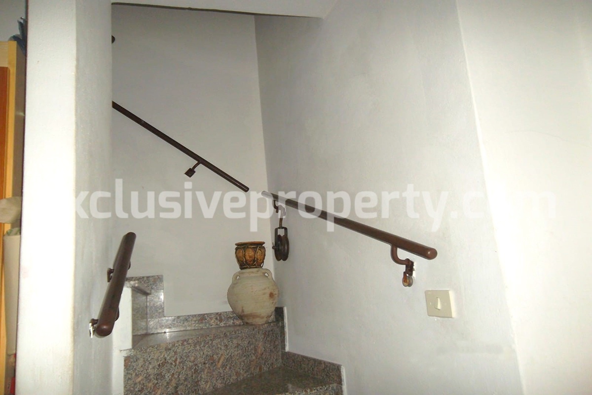 Renovated ancient style house for sale in Abruzzo - Italy 11