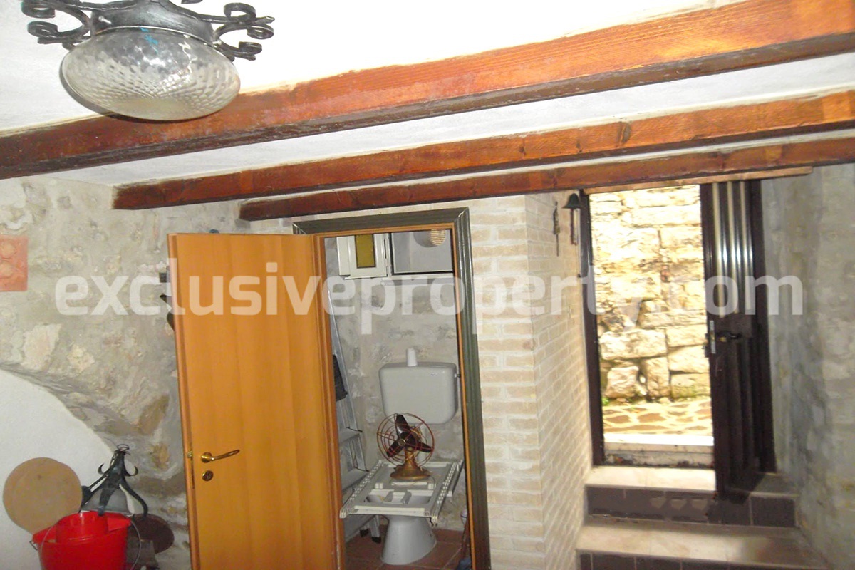 Renovated ancient style house for sale in Abruzzo - Italy 14