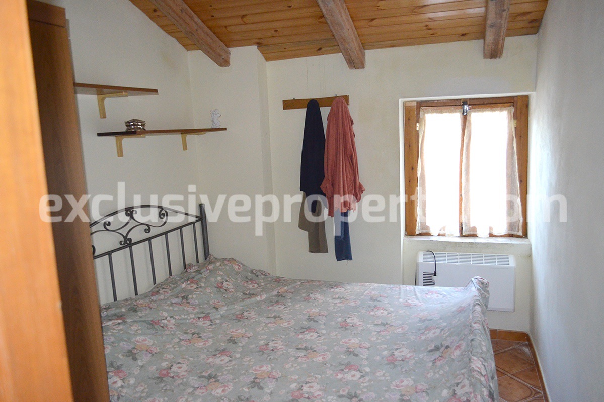 Characteristic renovated stone house for sale in Abruzzo - Italy