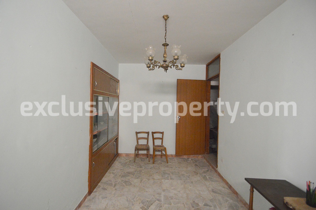Town house to renovate for sale in Castelmauro - Molise
