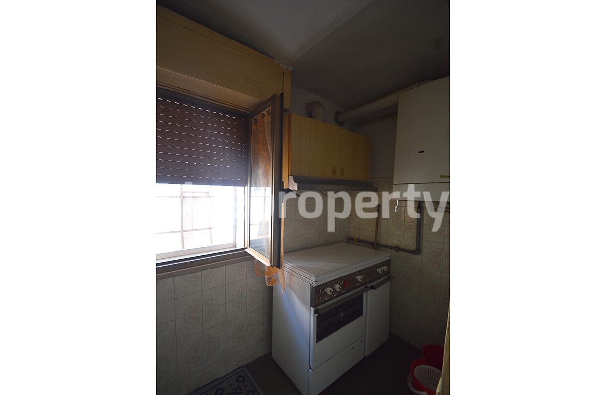 Town house habitable and in excellent condition for sale in Abruzzo 5