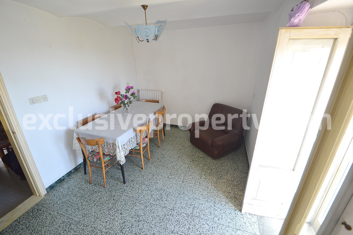 Town house habitable and in excellent condition for sale in Abruzzo
