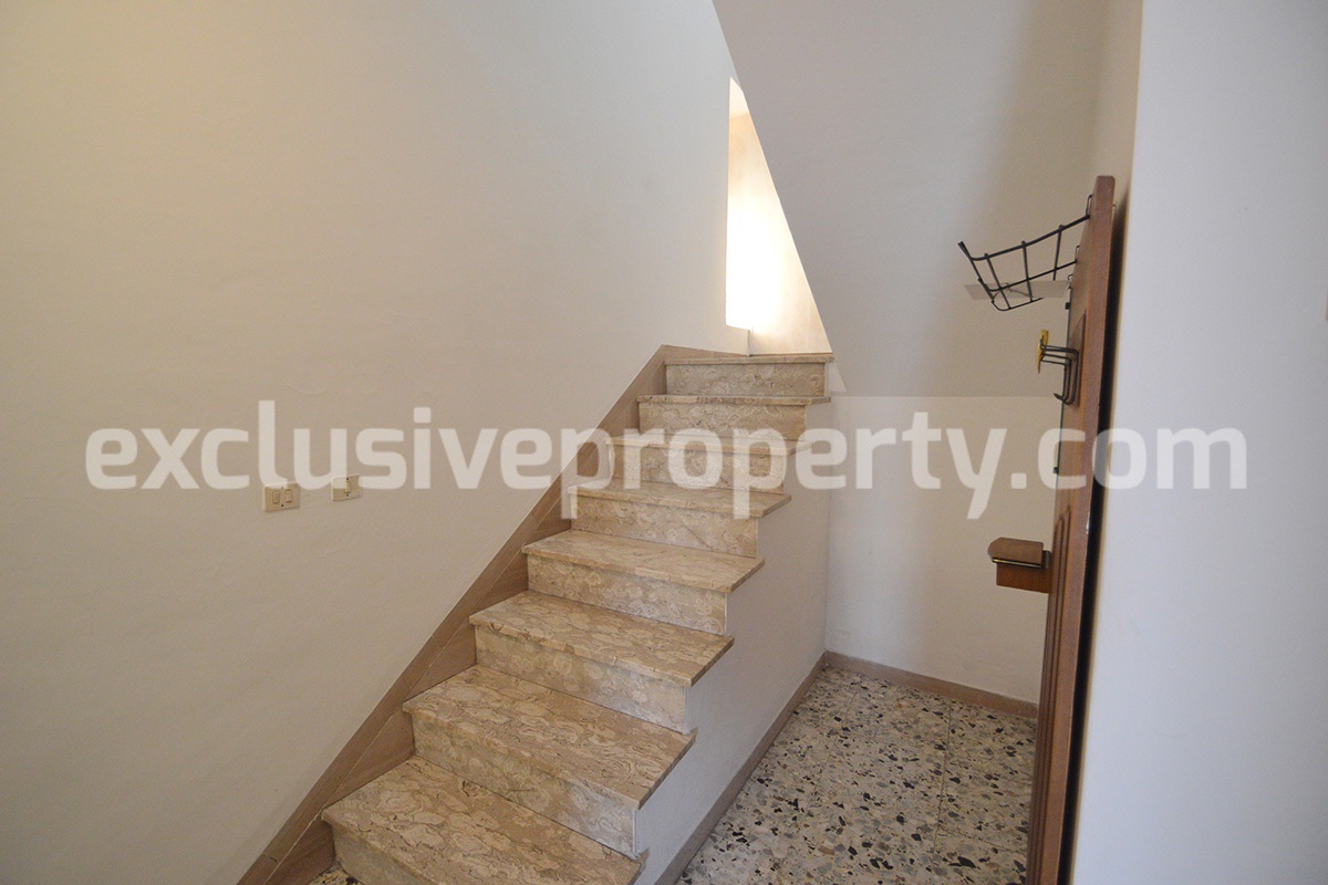 Property with garage and panoramic view for sale in Abruzzo