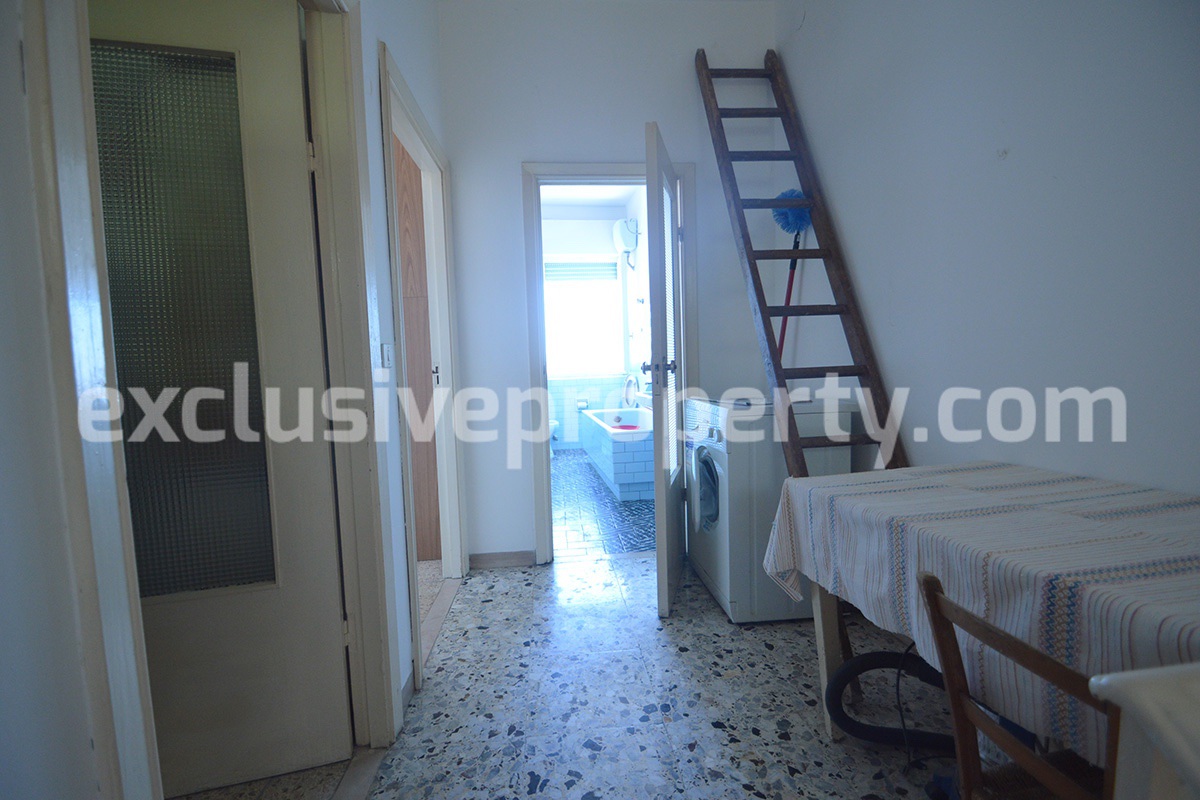 Property with garage and panoramic view for sale in Abruzzo 12