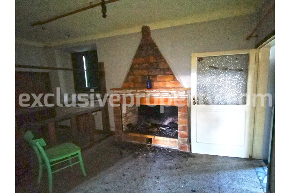 Detached property with cellars for sale in Abruzzo - Italy 5