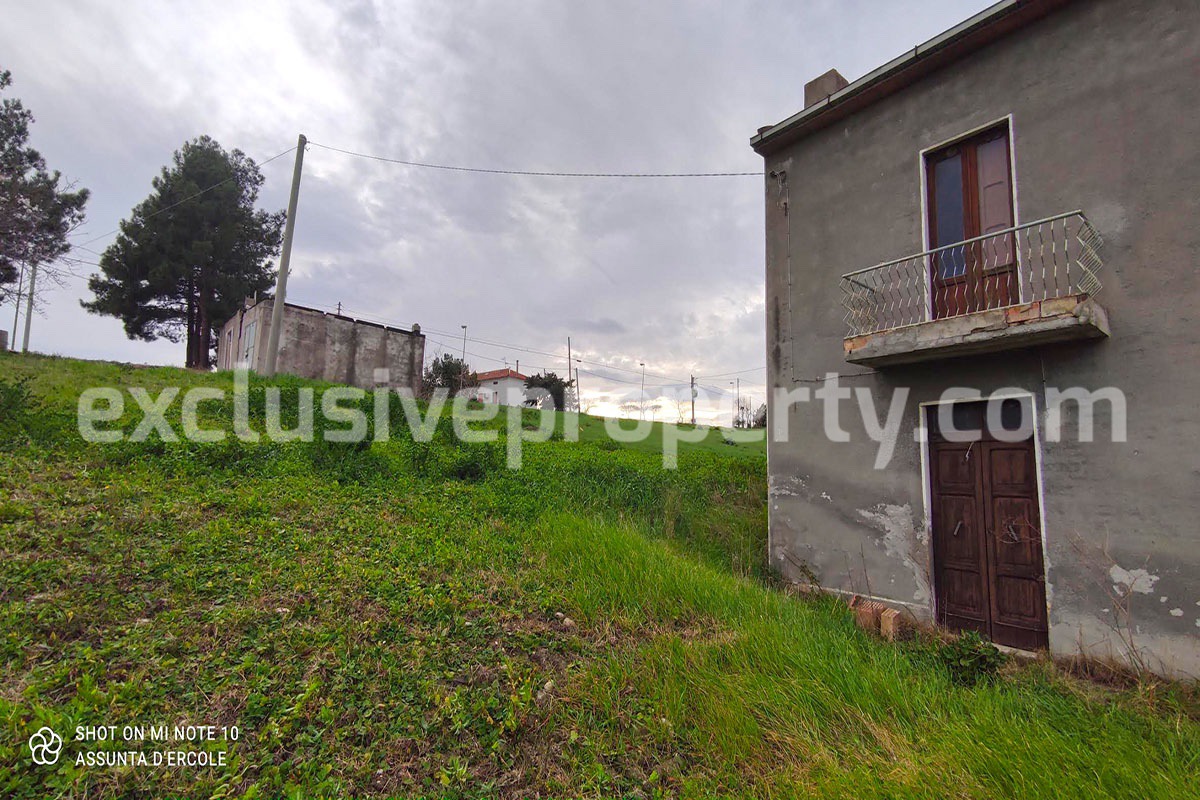 Property consisting of two buildings and a land for sale in Abruzzo 24