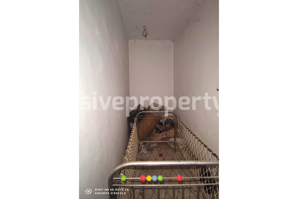 Property consisting of two buildings and a land for sale in Abruzzo 13