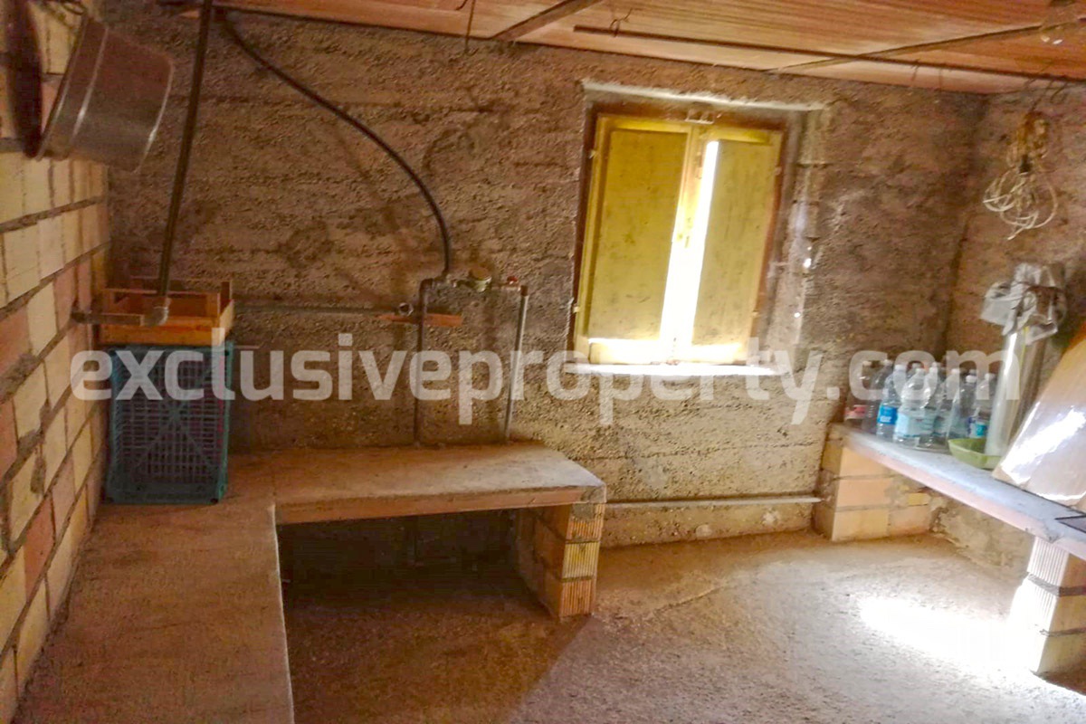 Cottages adjacent with garden for sale in a quiet and relaxing area for sale in Italy 13
