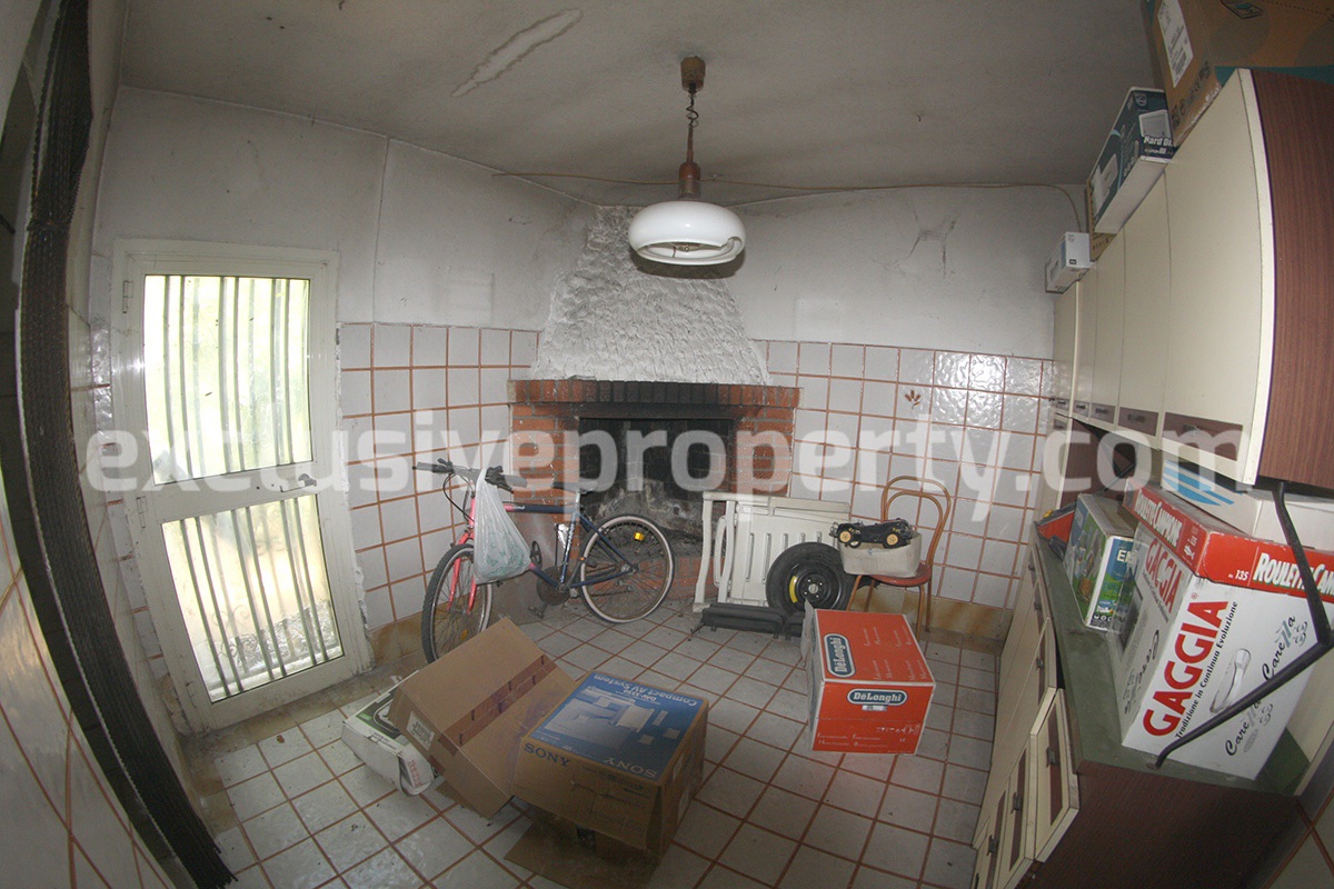 Country house with garage and panoramic view for sale near the sea 15
