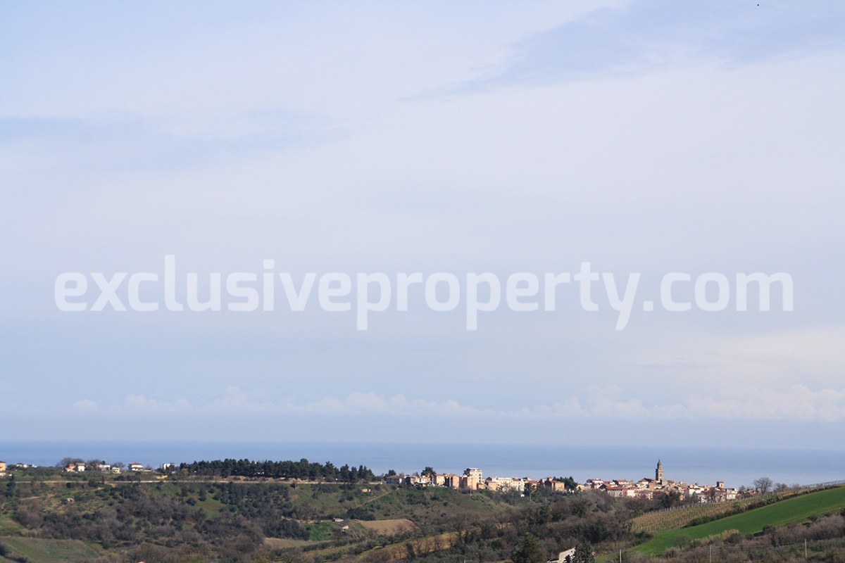 Land with possibility to build with sea view for sale in Abruzzo