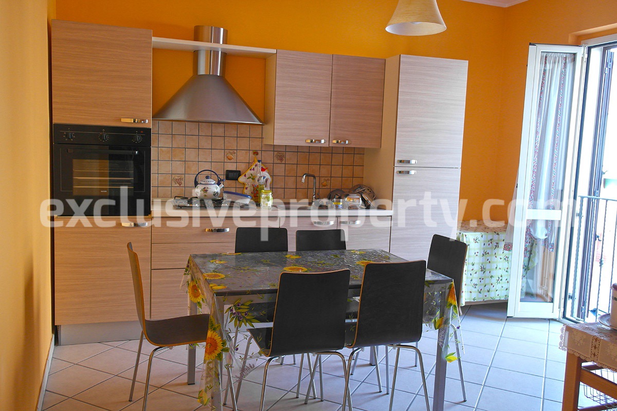 Independent house renovated also in the smallest details for sale in Italy