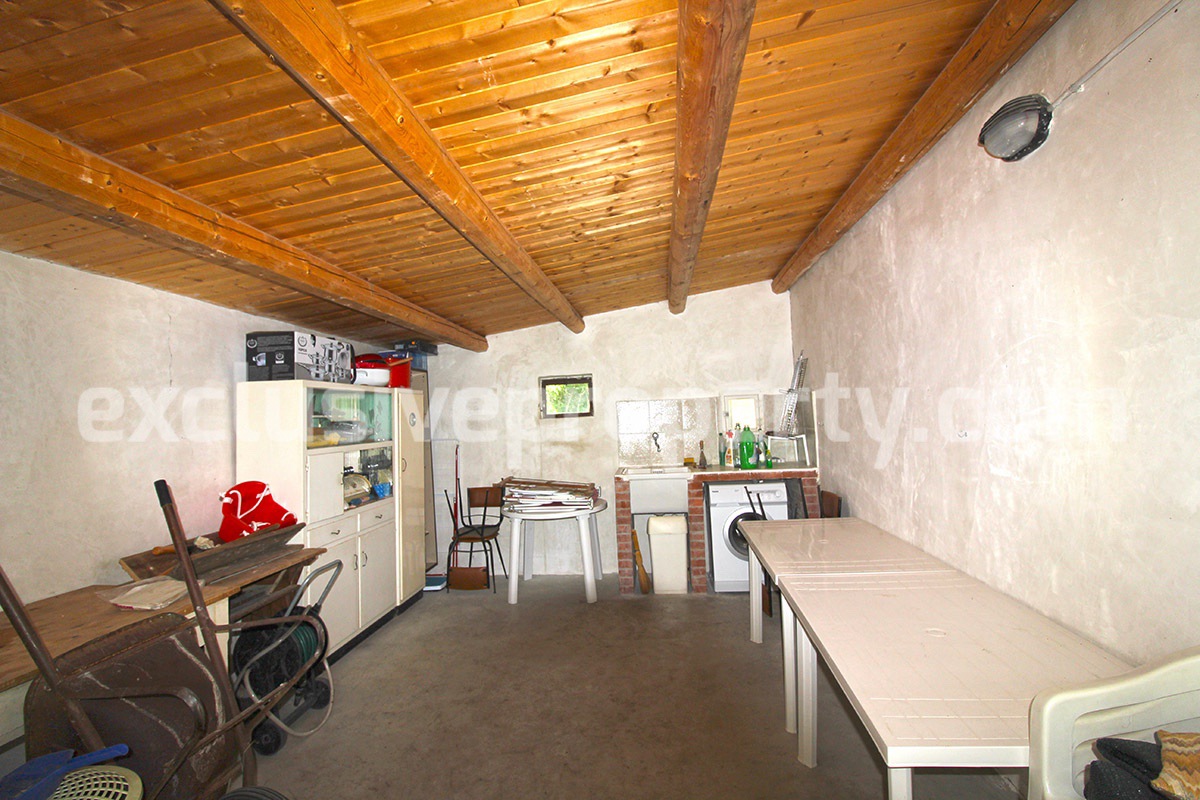 House with garden near the coast for sale in Abruzzo 25