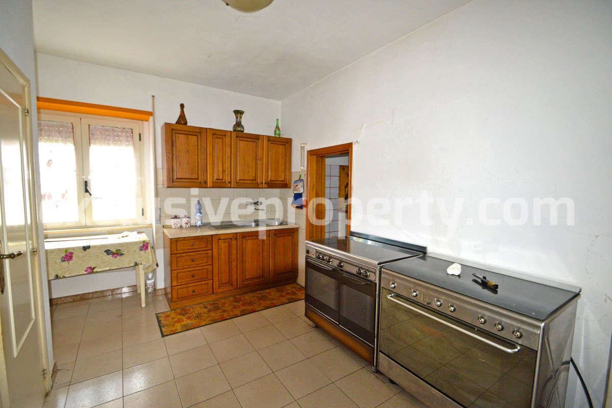 Independent property with garden for sale in Italy 12