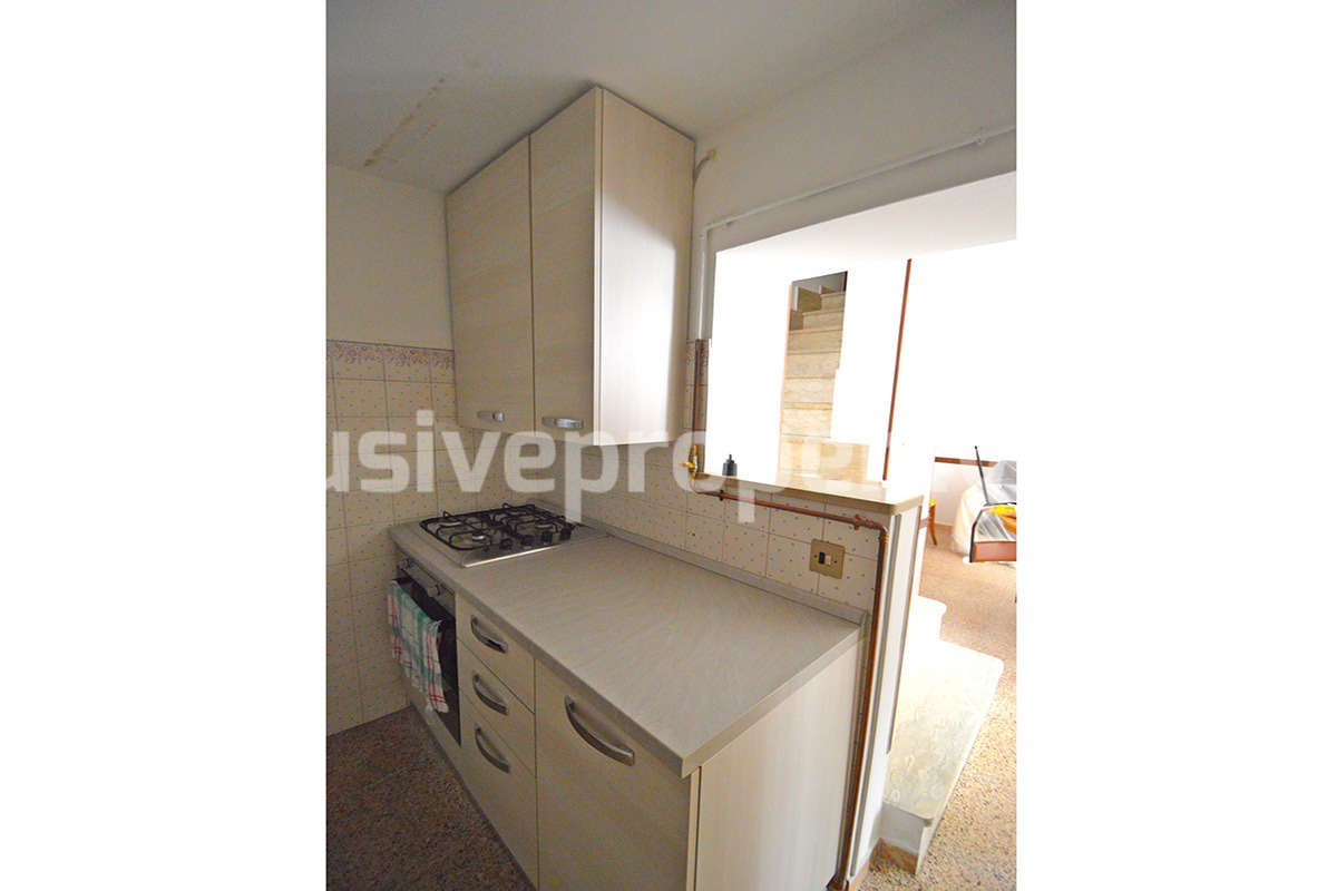 House renovated and habitable with heating system for sale in Abruzzo 4