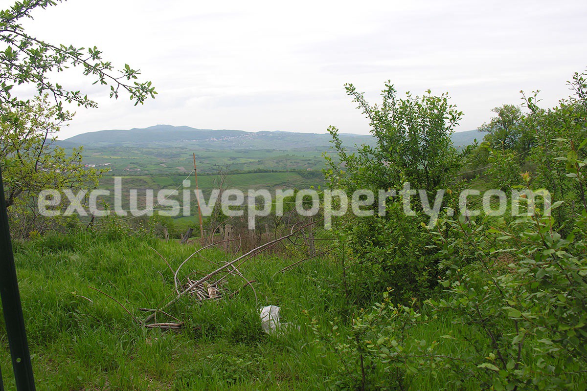 Country house with terrace and barn for sale in Abruzzo - Italy 21
