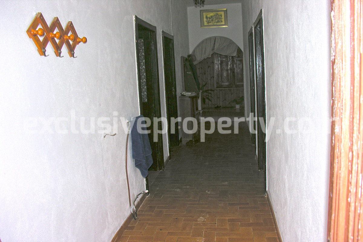 Country house with terrace and barn for sale in Abruzzo - Italy 7