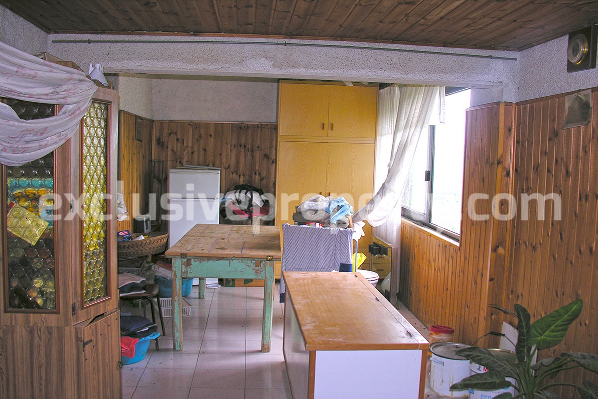 Country house with terrace and barn for sale in Abruzzo - Italy 10