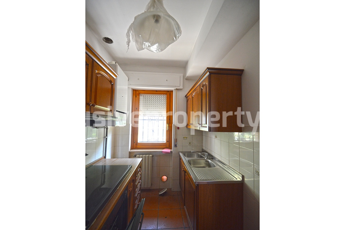 Spacious house with land for sale in the Abruzzo hills halfway between sea 23