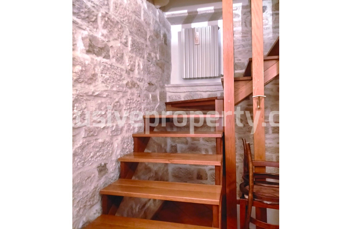 Property built completely in stone with ancient marble details for sale in Molise 12