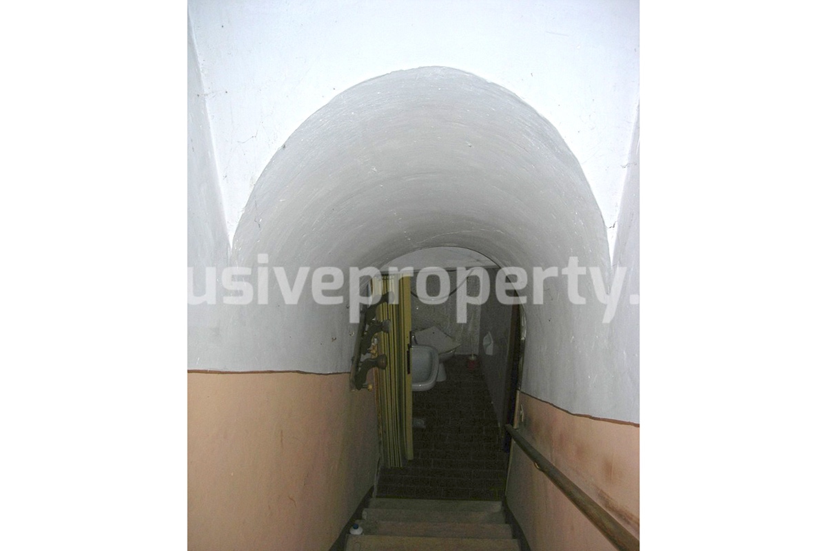 Property with arbor for sale in Italy - Abruzzo - Village Bomba 21