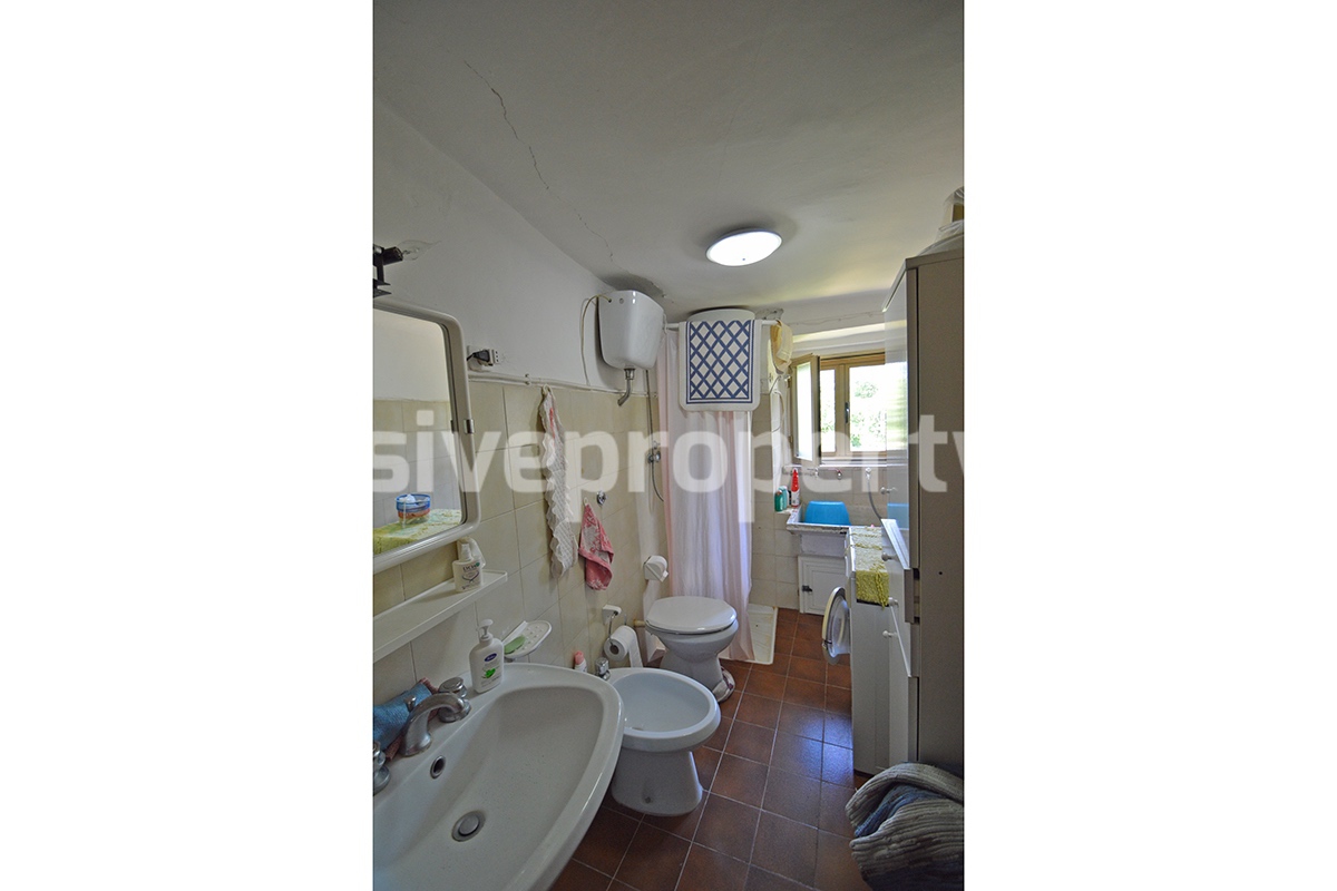 Habitable house with hill view for sale in Molise - Bagnoli del Trigno 10