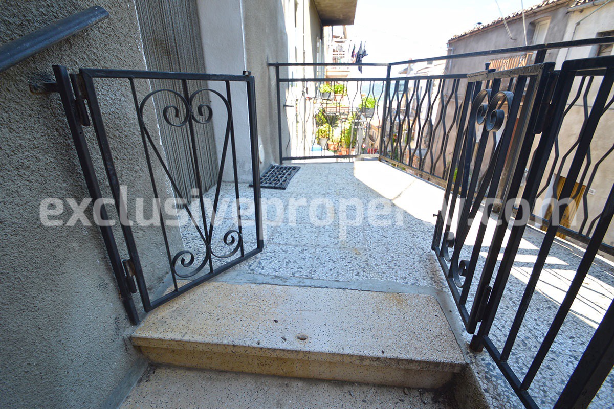 Town house in good condition for sale in Casalanguida - Abruzzo 5