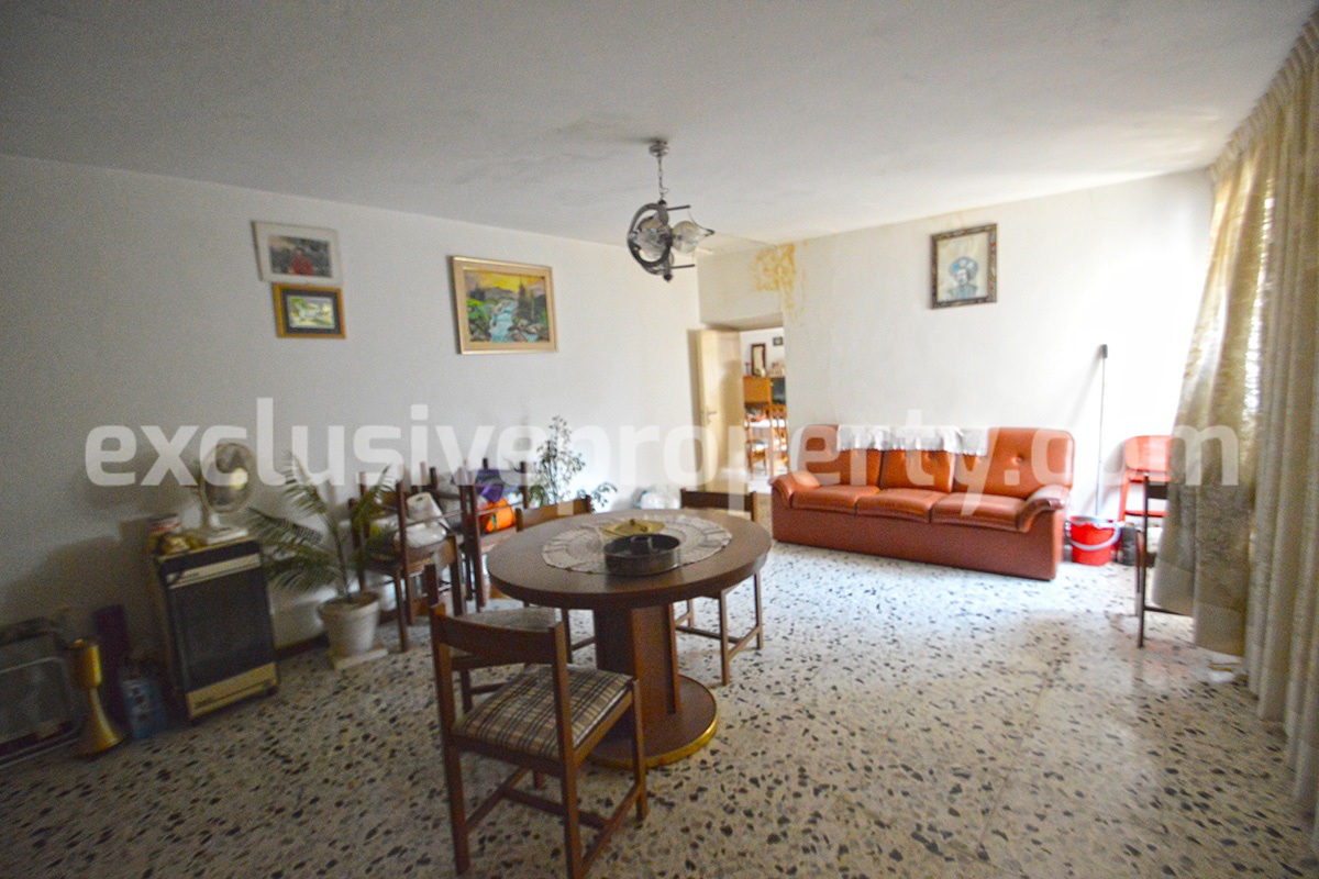 Town house in good condition for sale in Casalanguida - Abruzzo 16