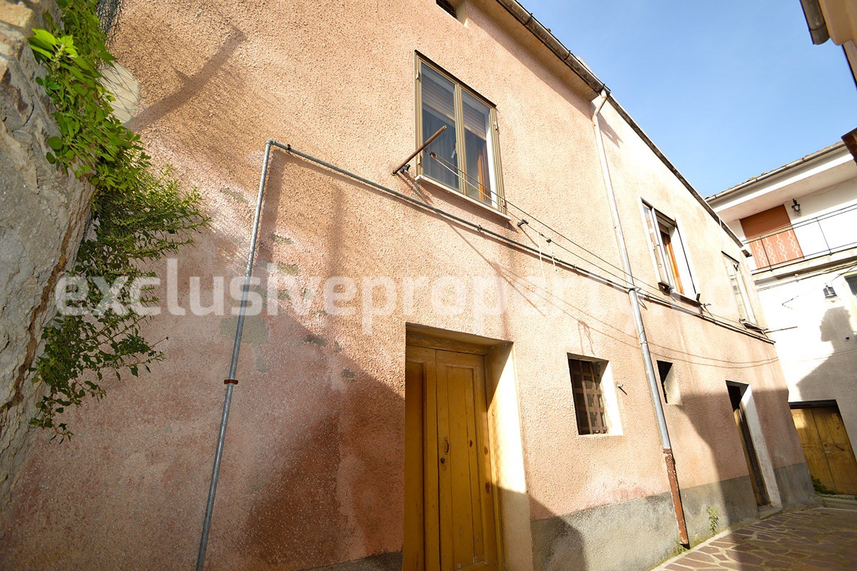Spacious house with cellars 36 km from the Adriatic Sea 1
