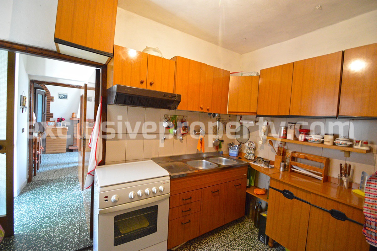 Character stone house with garage for sale in Abruzzo - Italy 5