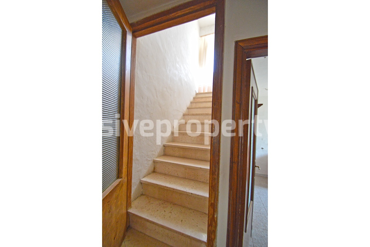 Character stone house with garage for sale in Abruzzo - Italy 17