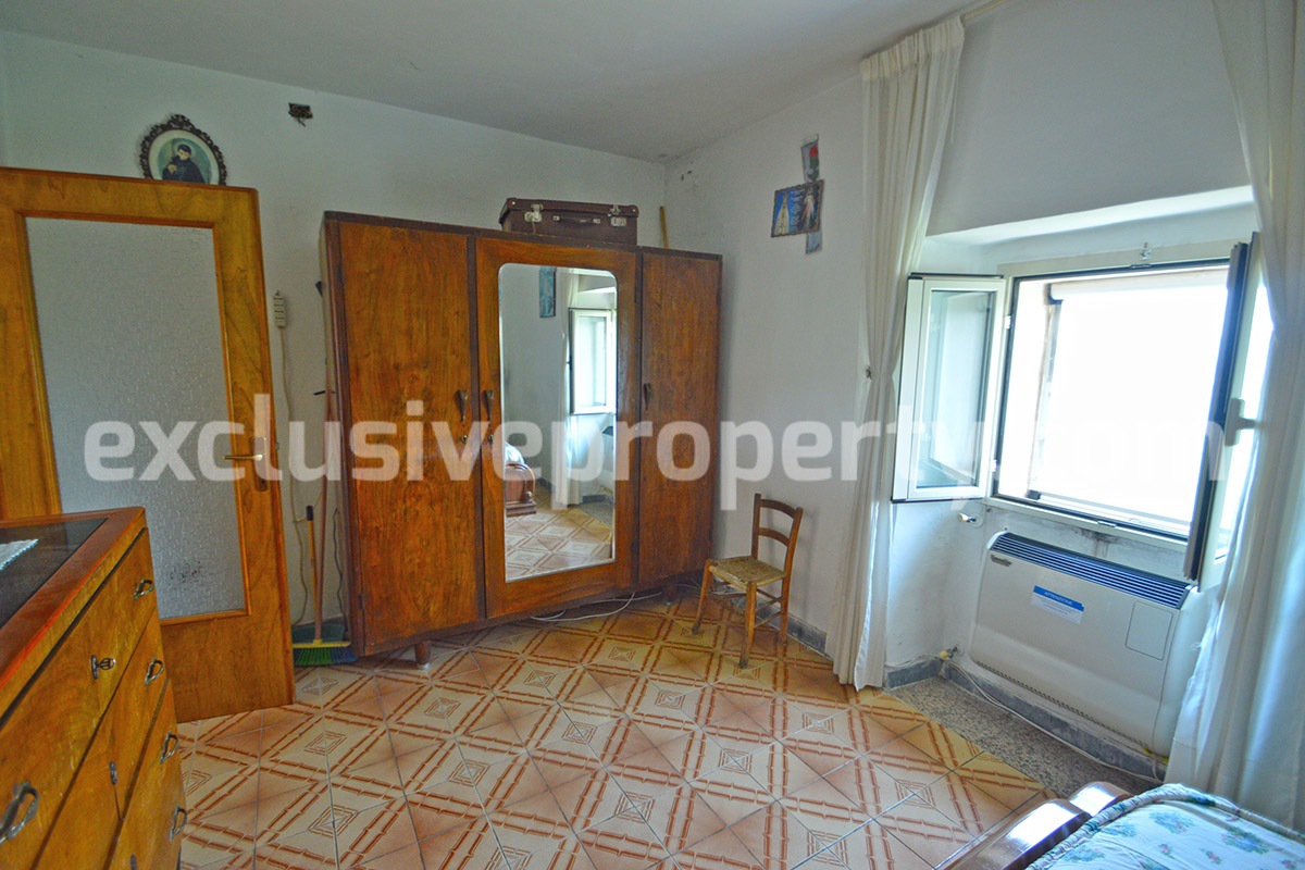 Character stone house with garage for sale in Abruzzo - Italy 21