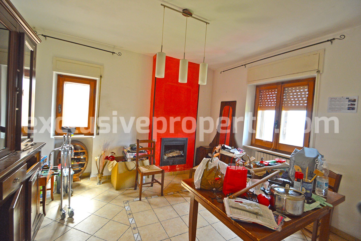 Spacious village house with garage and views of the Abruzzo mountains for sale 7