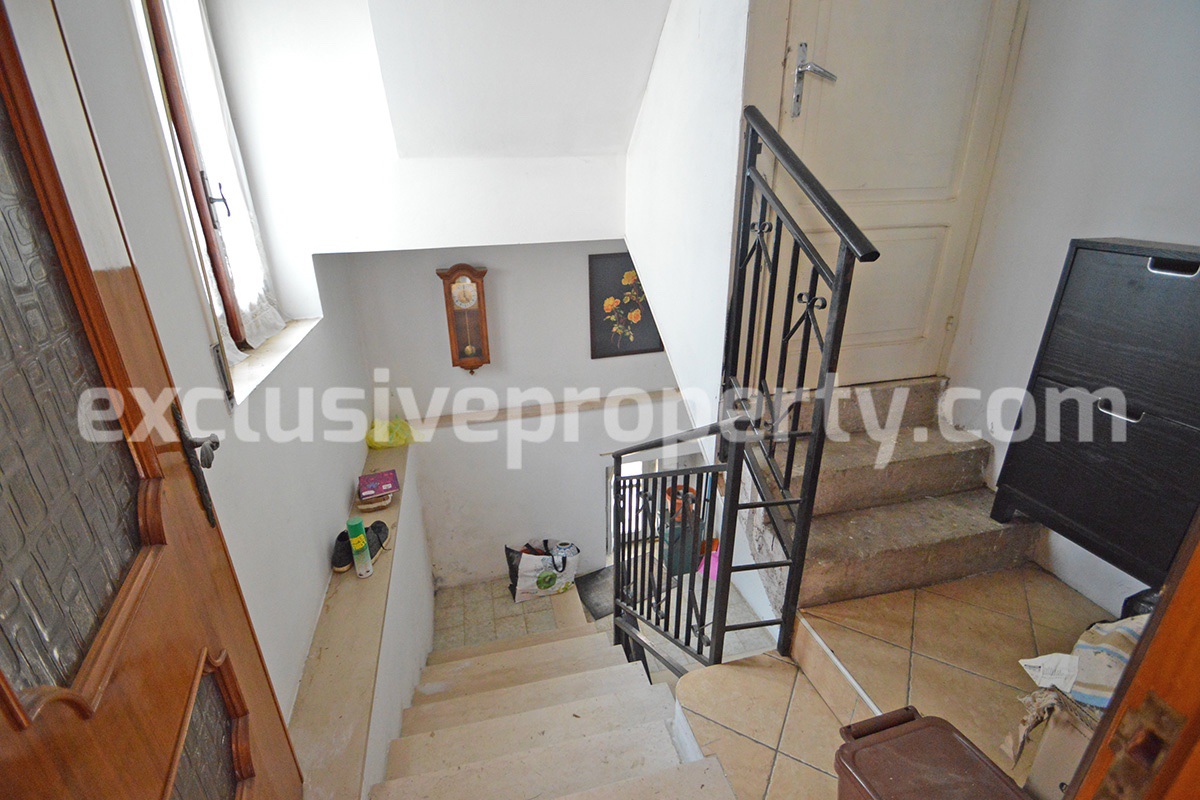 Spacious village house with garage and views of the Abruzzo mountains for sale 14