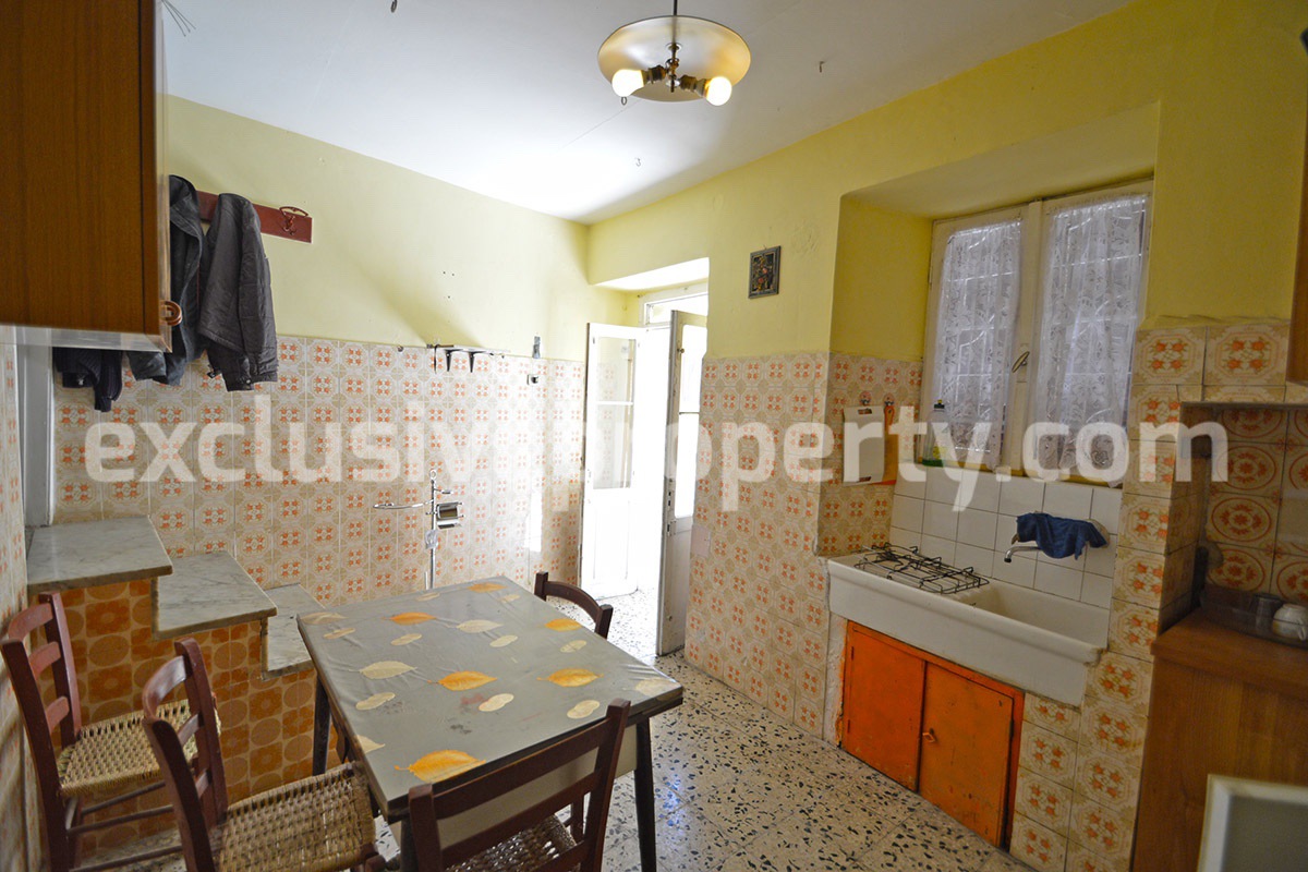 Town house with two rooms for sale in Salcito on the Molise hills 7